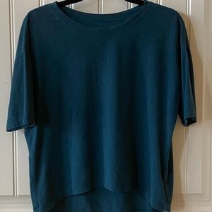 Lululemon high low crop top